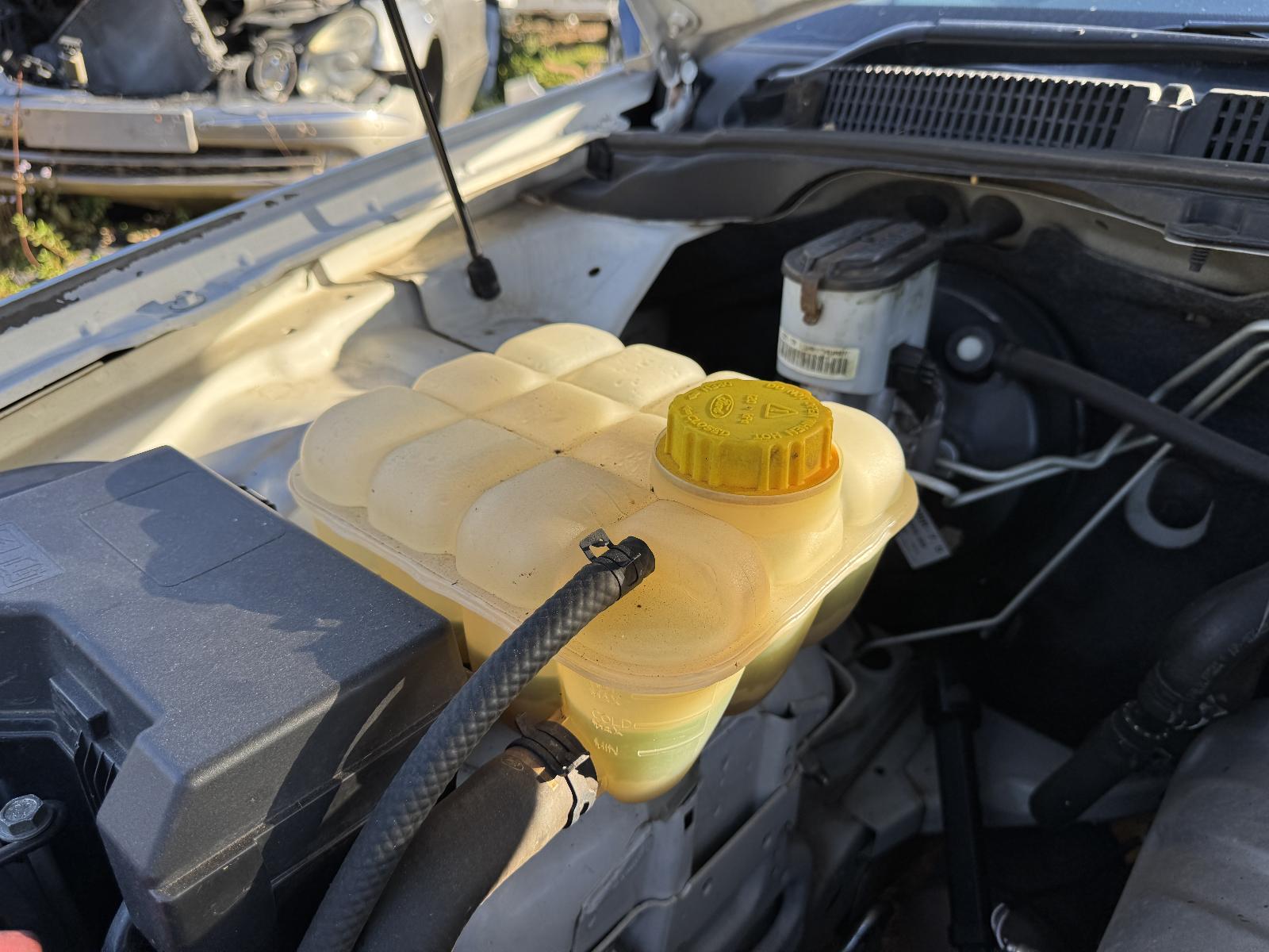 View Auto part Engine FORD FALCON 2011