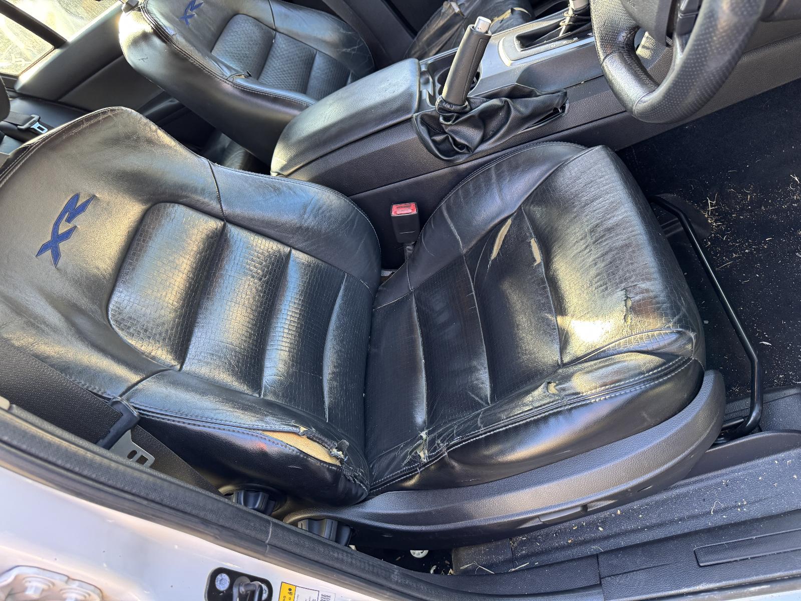 View Auto part Engine FORD FALCON 2011