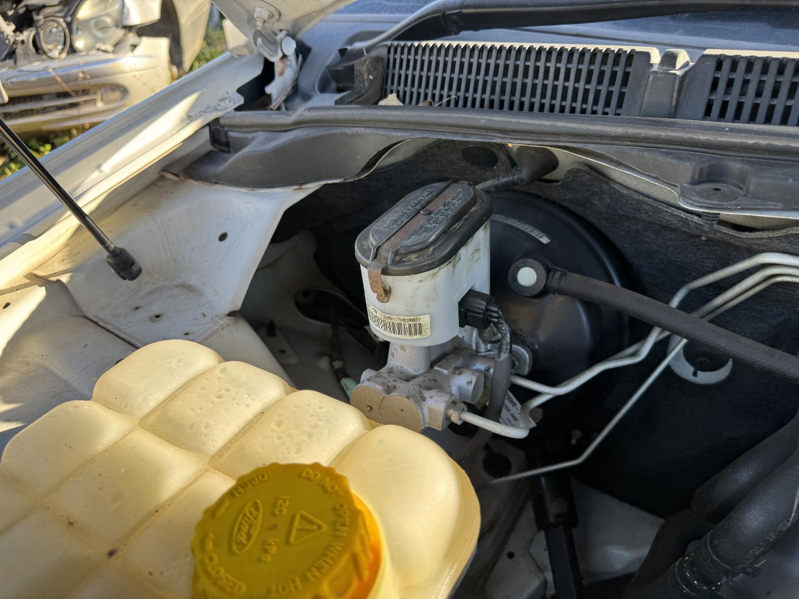 View Auto part Engine FORD FALCON 2011
