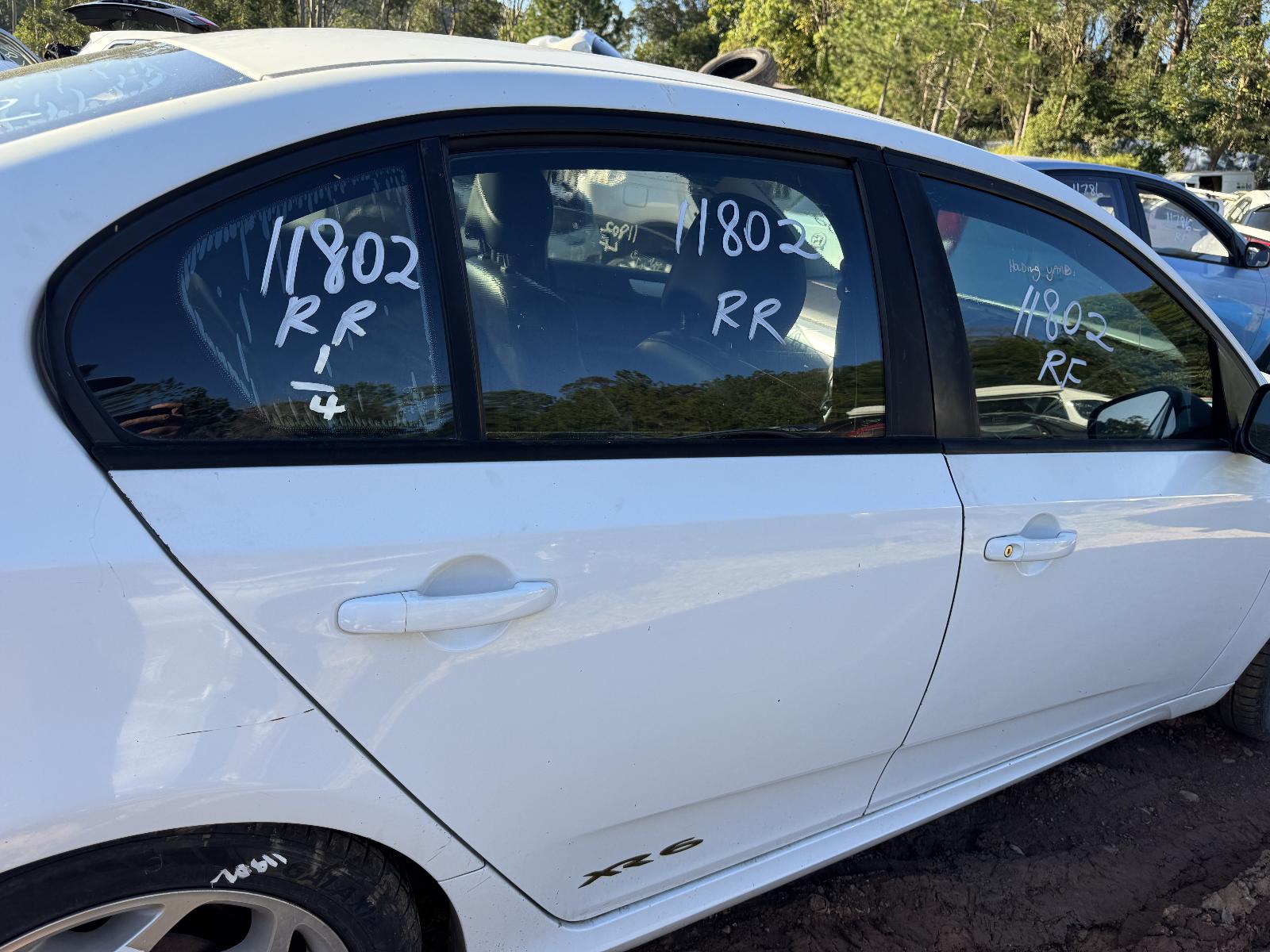 View Auto part Engine FORD FALCON 2011