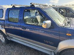 View NISSAN NAVARA 2004 4 Door Utility Breaking
