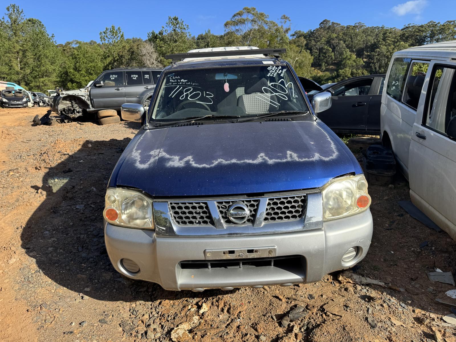 View NISSAN NAVARA 2004 4 Door Utility Breaking
