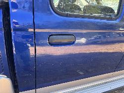 View NISSAN NAVARA 2004 4 Door Utility Breaking