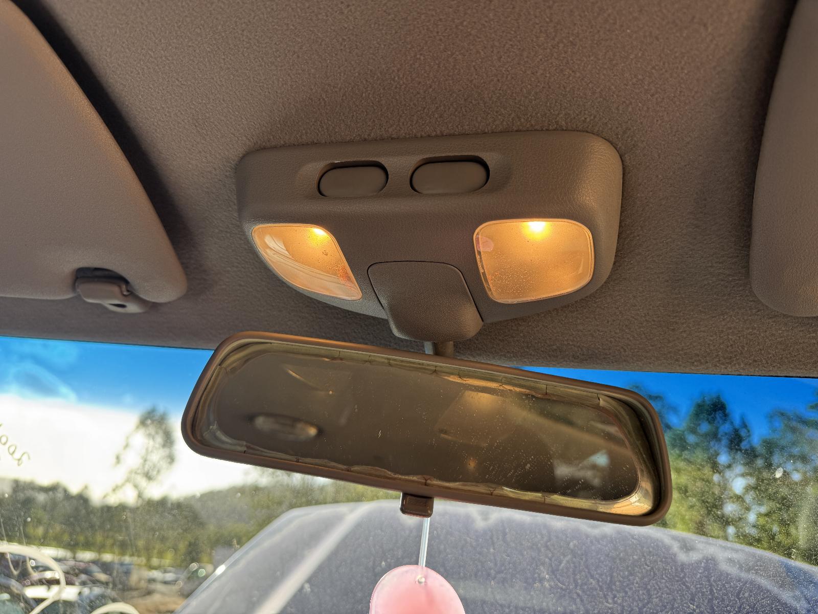 View NISSAN NAVARA 2004 4 Door Utility Breaking