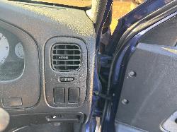 View NISSAN NAVARA 2004 4 Door Utility Breaking