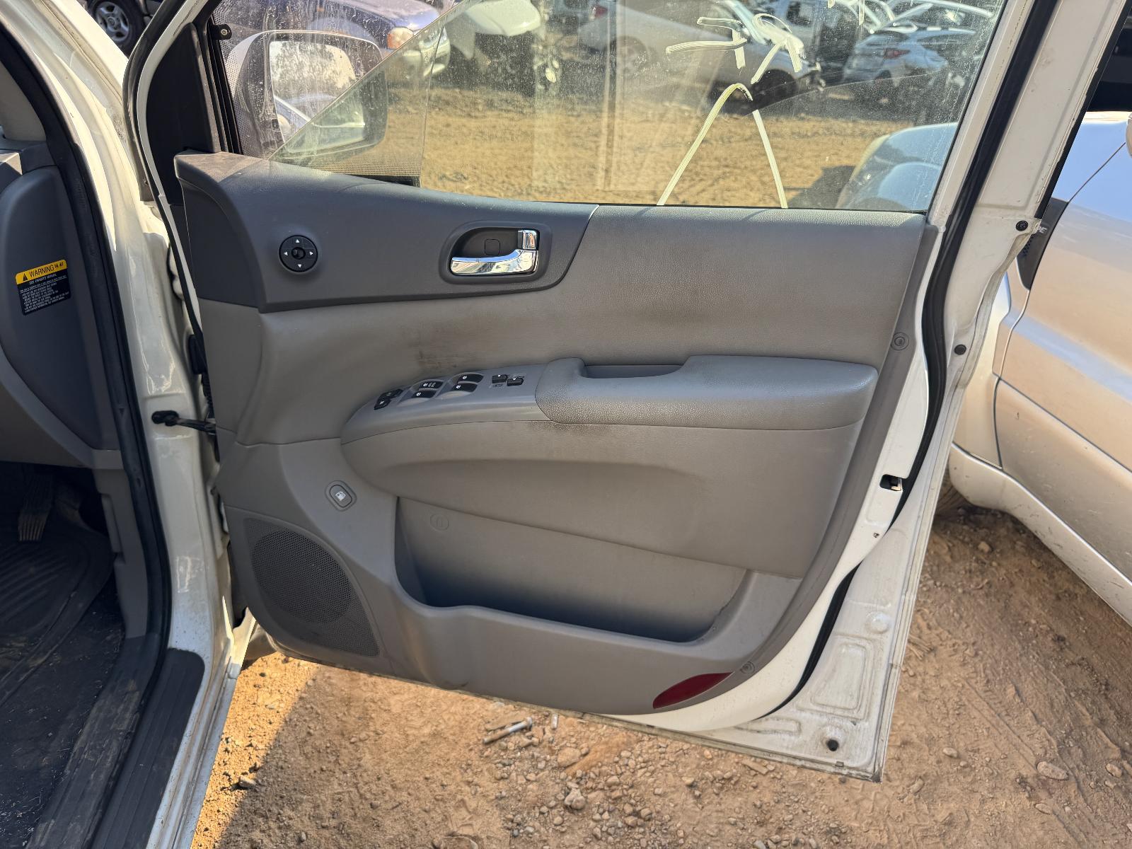 View Auto part Engine KIA CARNIVAL/GRAND CARNIVAL 2010