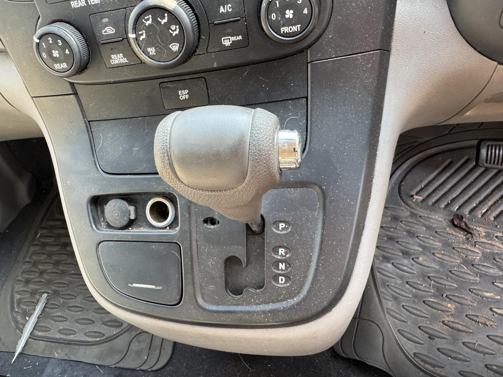 View Auto part Engine KIA CARNIVAL/GRAND CARNIVAL 2010