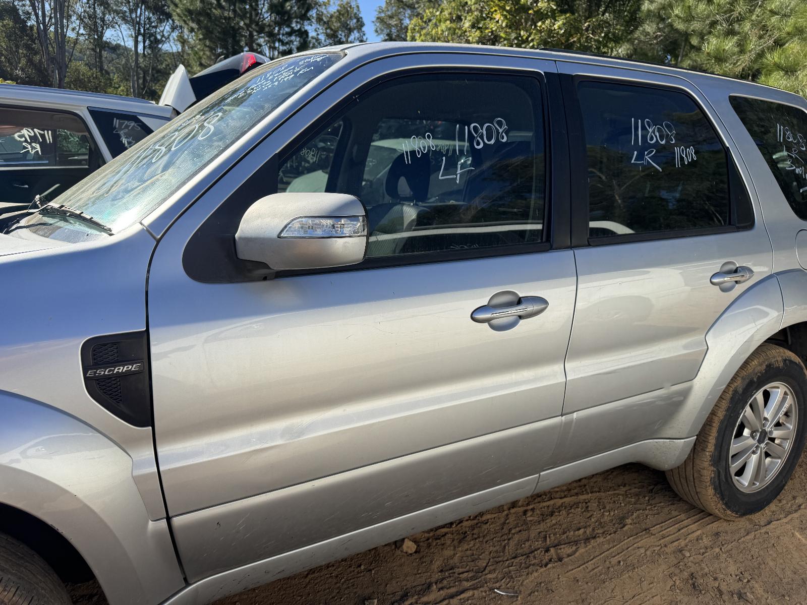 View Auto part Engine FORD ESCAPE 2010