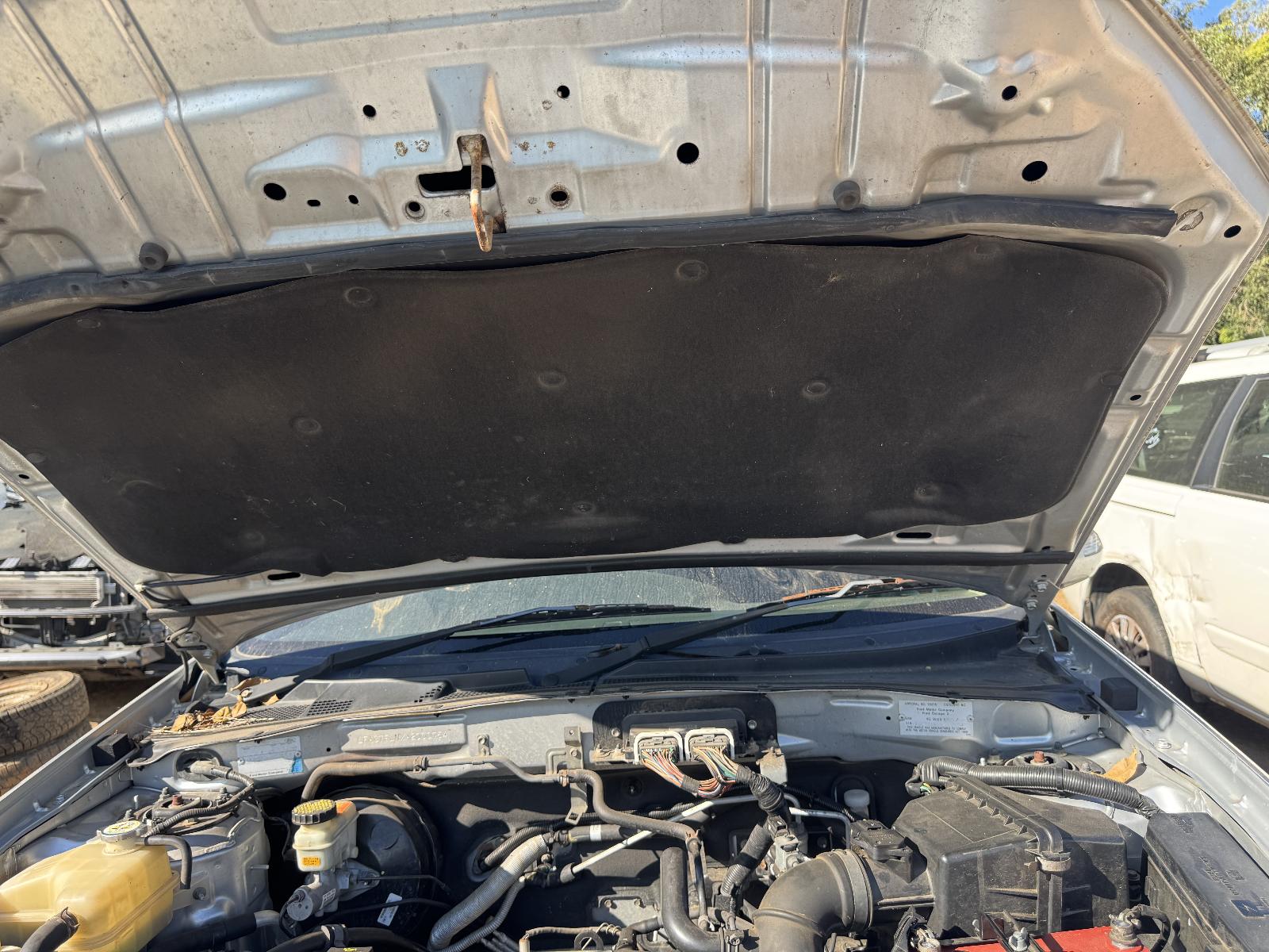 View Auto part Engine FORD ESCAPE 2010