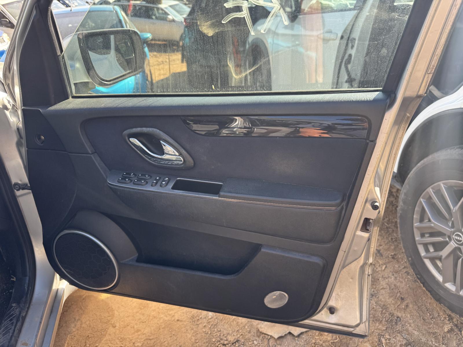 View Auto part Engine FORD ESCAPE 2010