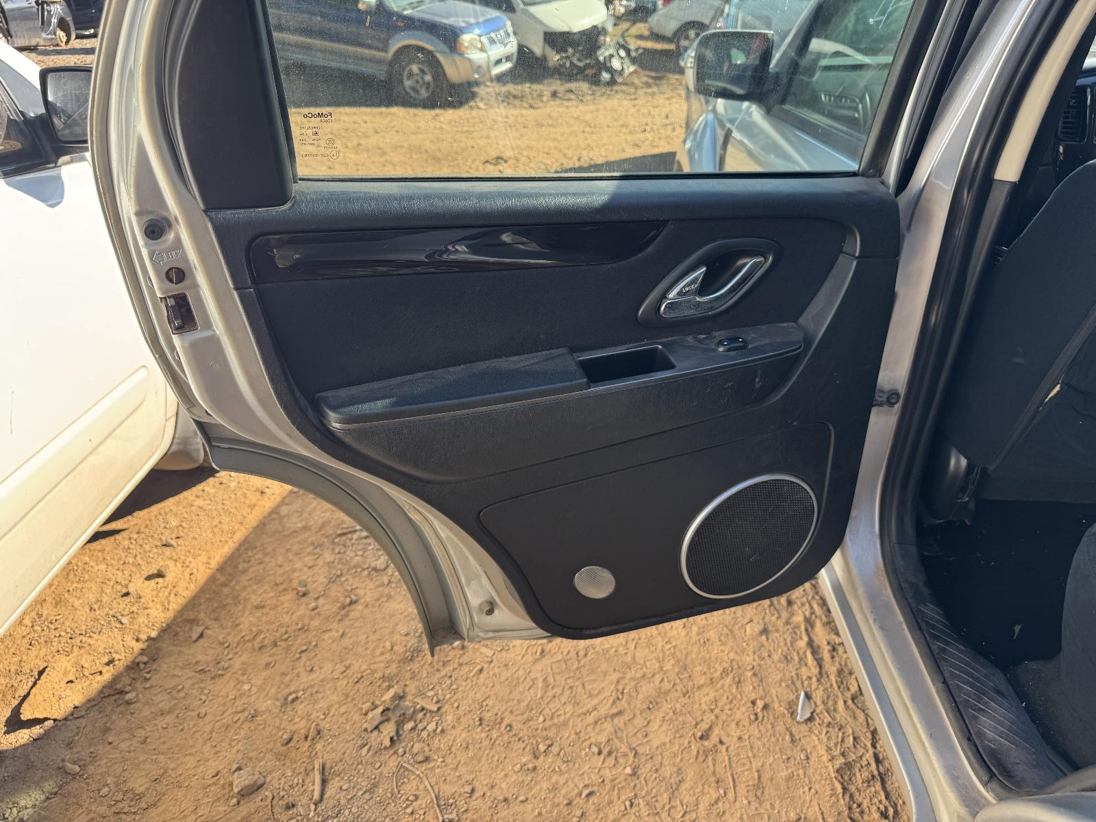 View Auto part Engine FORD ESCAPE 2010