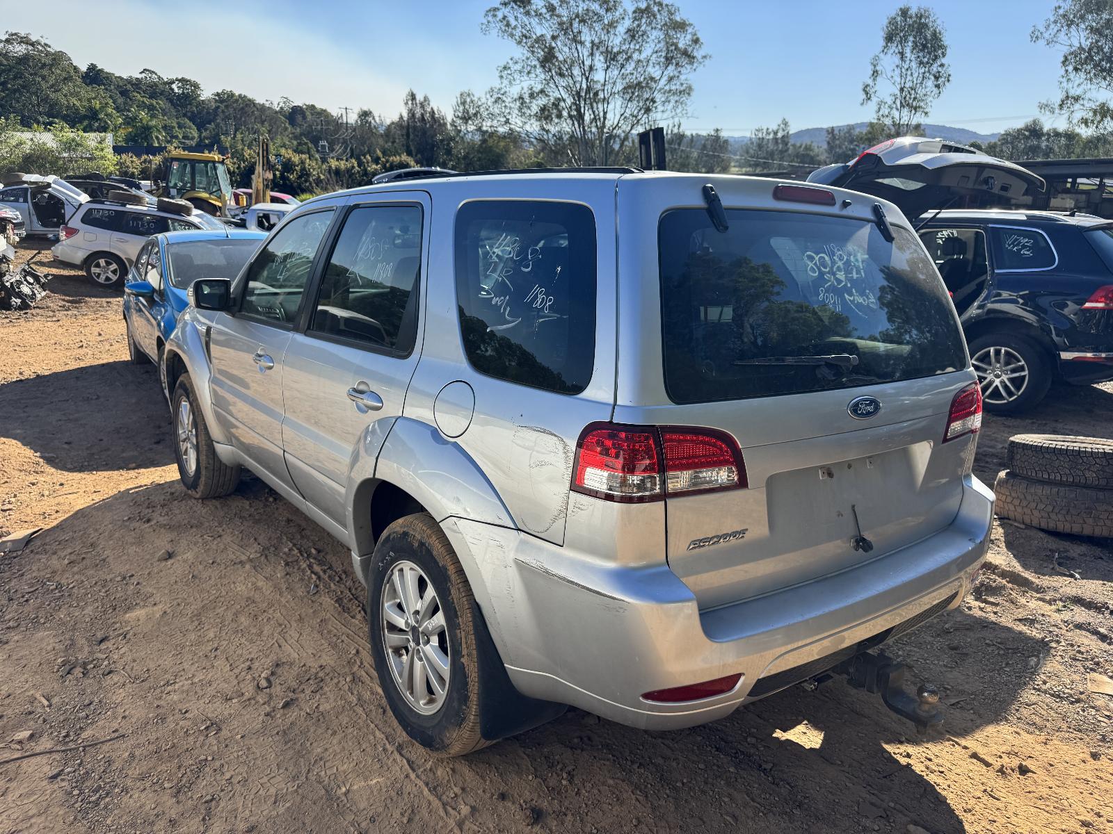 View Auto part Engine FORD ESCAPE 2010