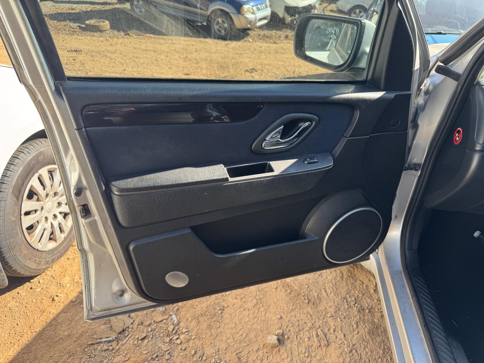 View Auto part Engine FORD ESCAPE 2010