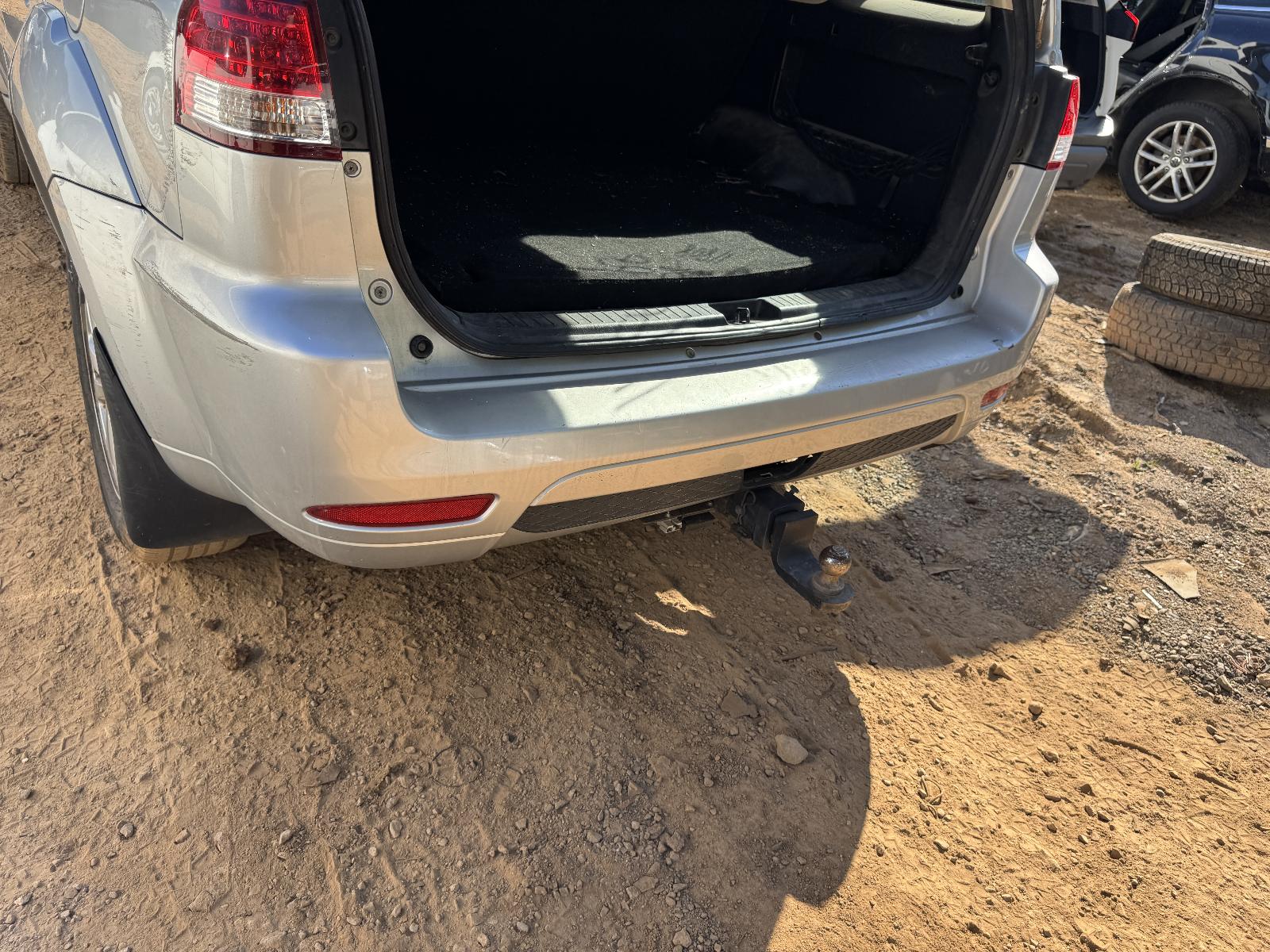View Auto part Engine FORD ESCAPE 2010