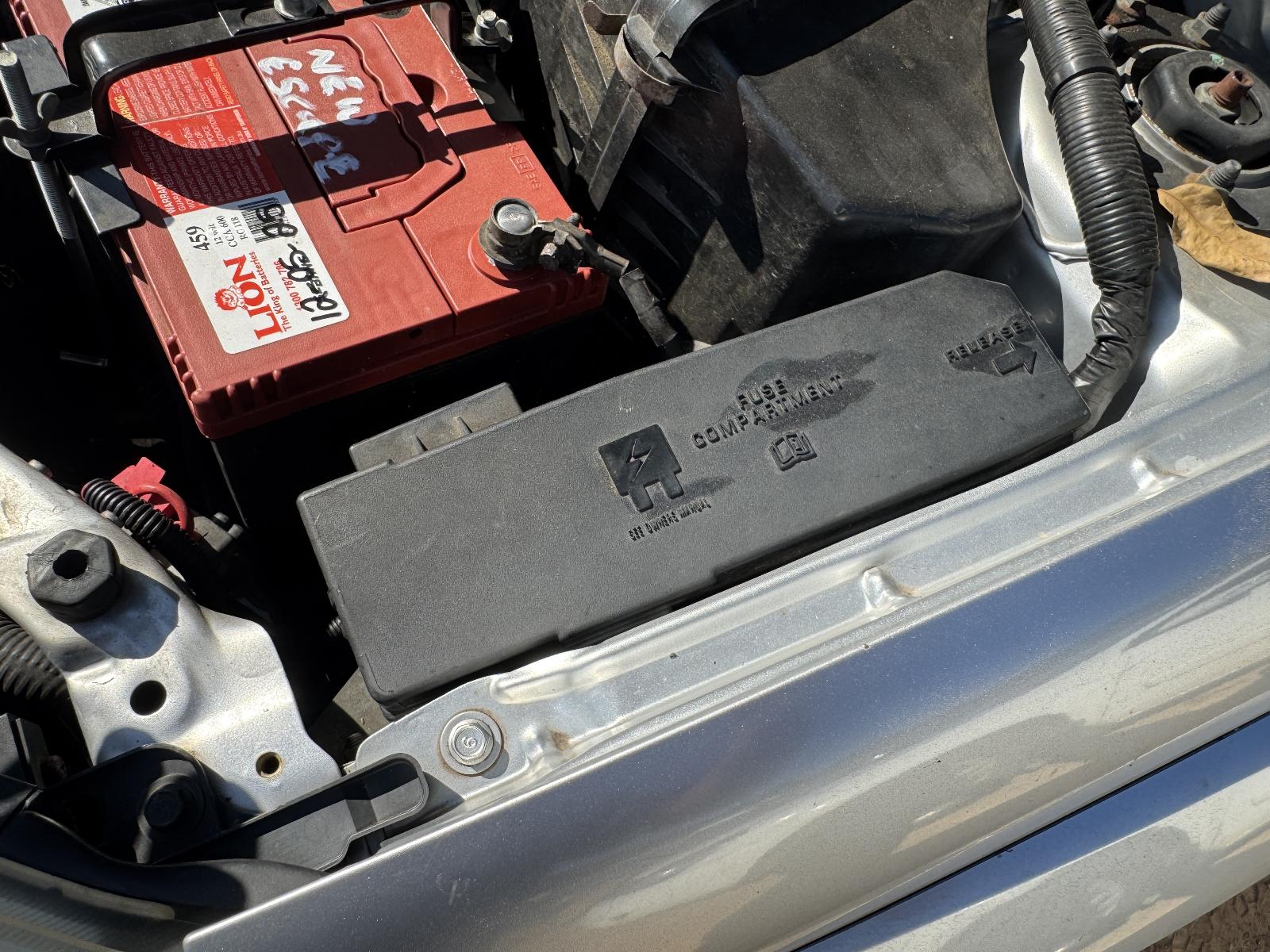 View Auto part Engine FORD ESCAPE 2010