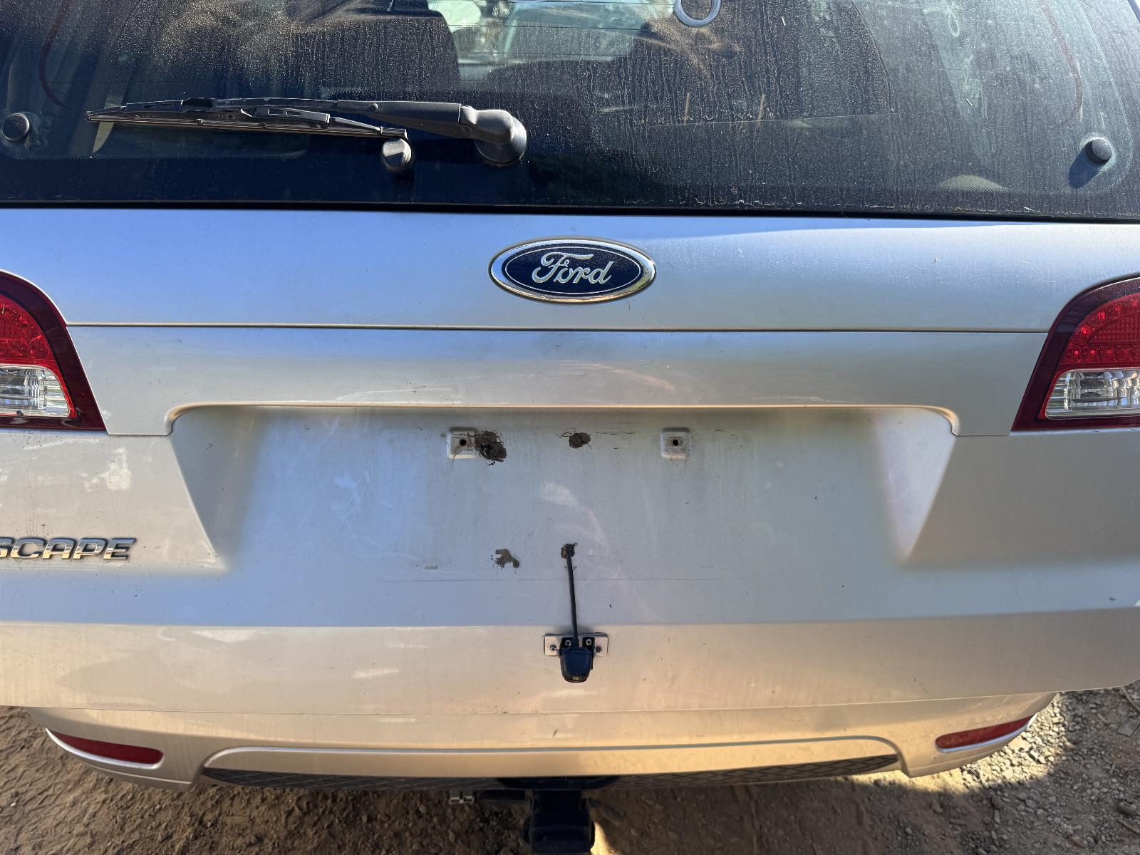 View Auto part Engine FORD ESCAPE 2010