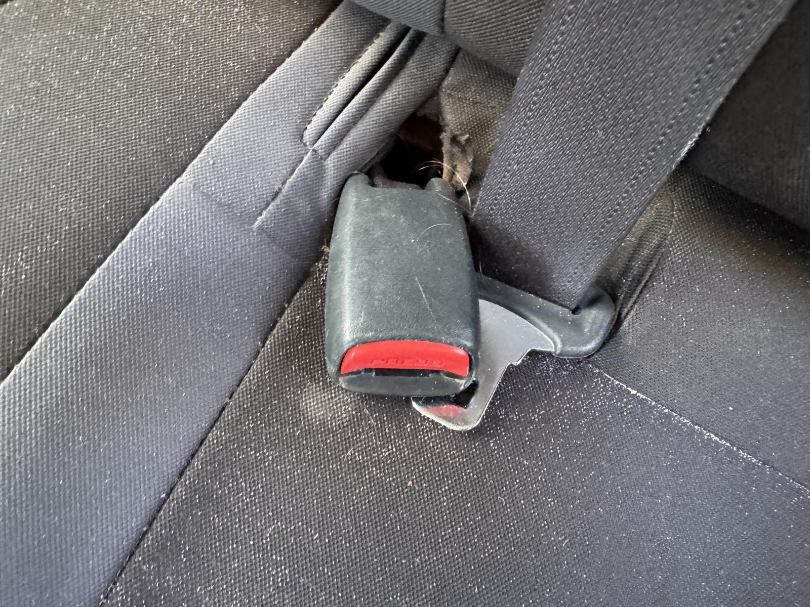 View MITSUBISHI OUTLANDER 2010 5 Door Station Wagon Breaking
