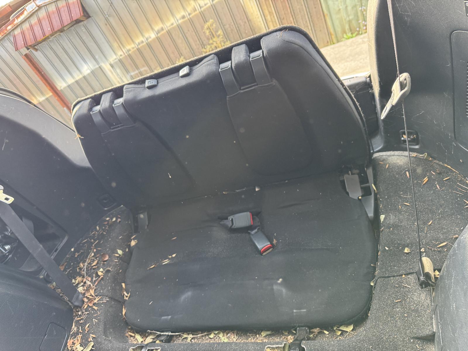 View MITSUBISHI OUTLANDER 2010 5 Door Station Wagon Breaking