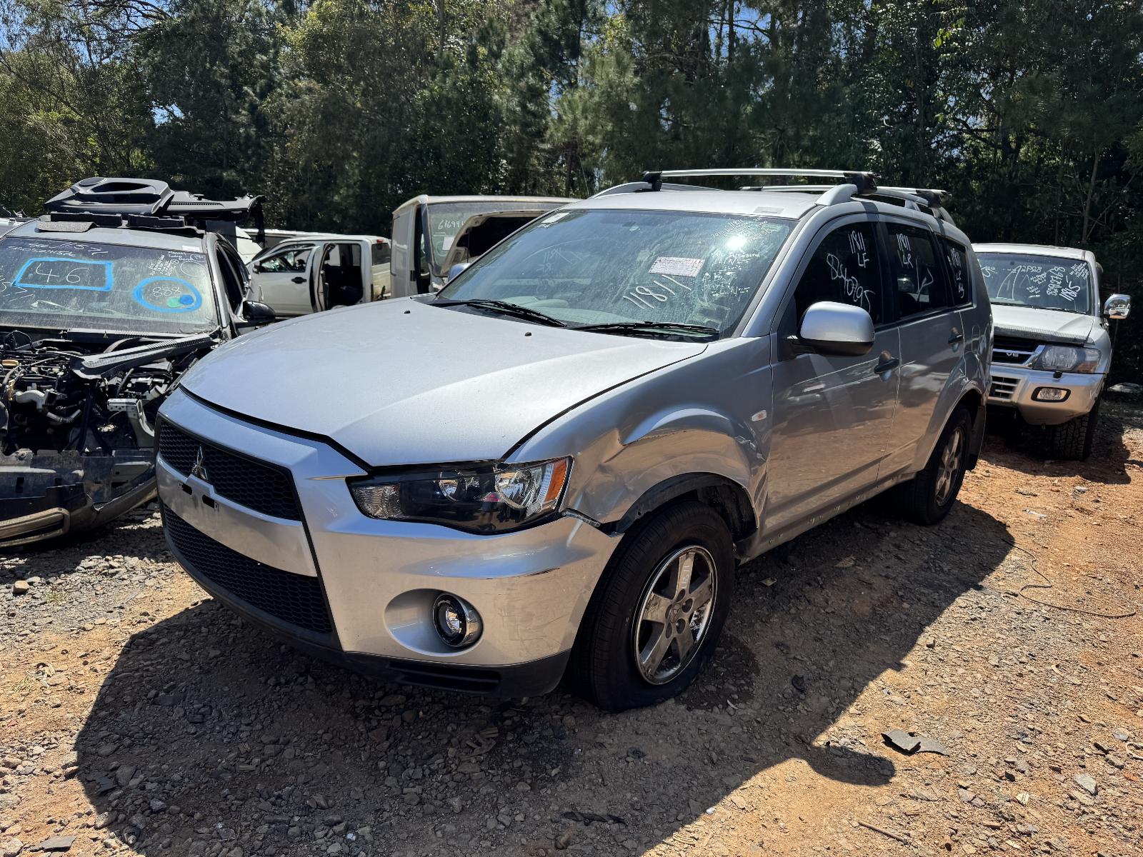 Image for a MITSUBISHI OUTLANDER 2010 5 Door Station Wagon Breaking