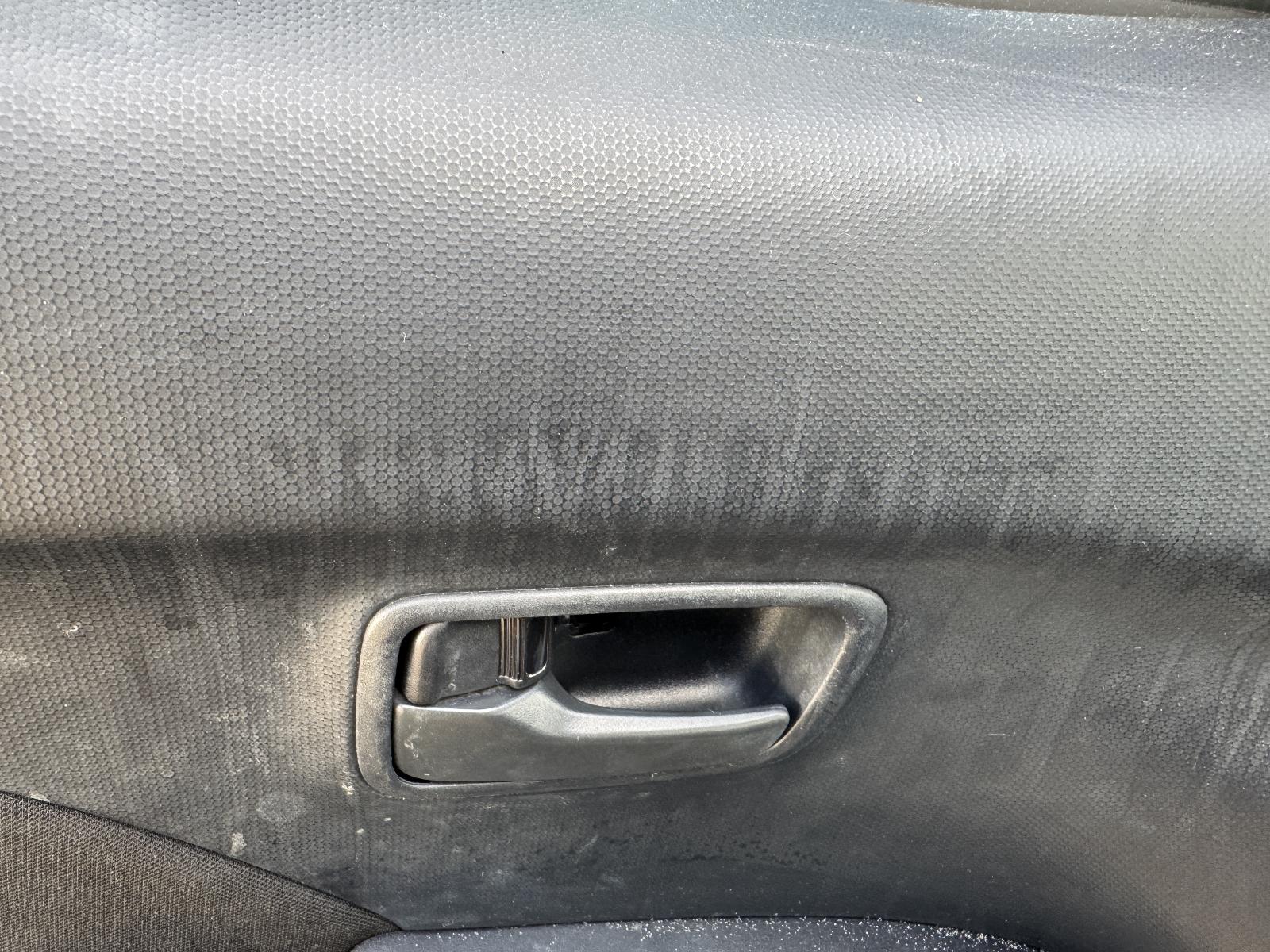 View MITSUBISHI OUTLANDER 2010 5 Door Station Wagon Breaking