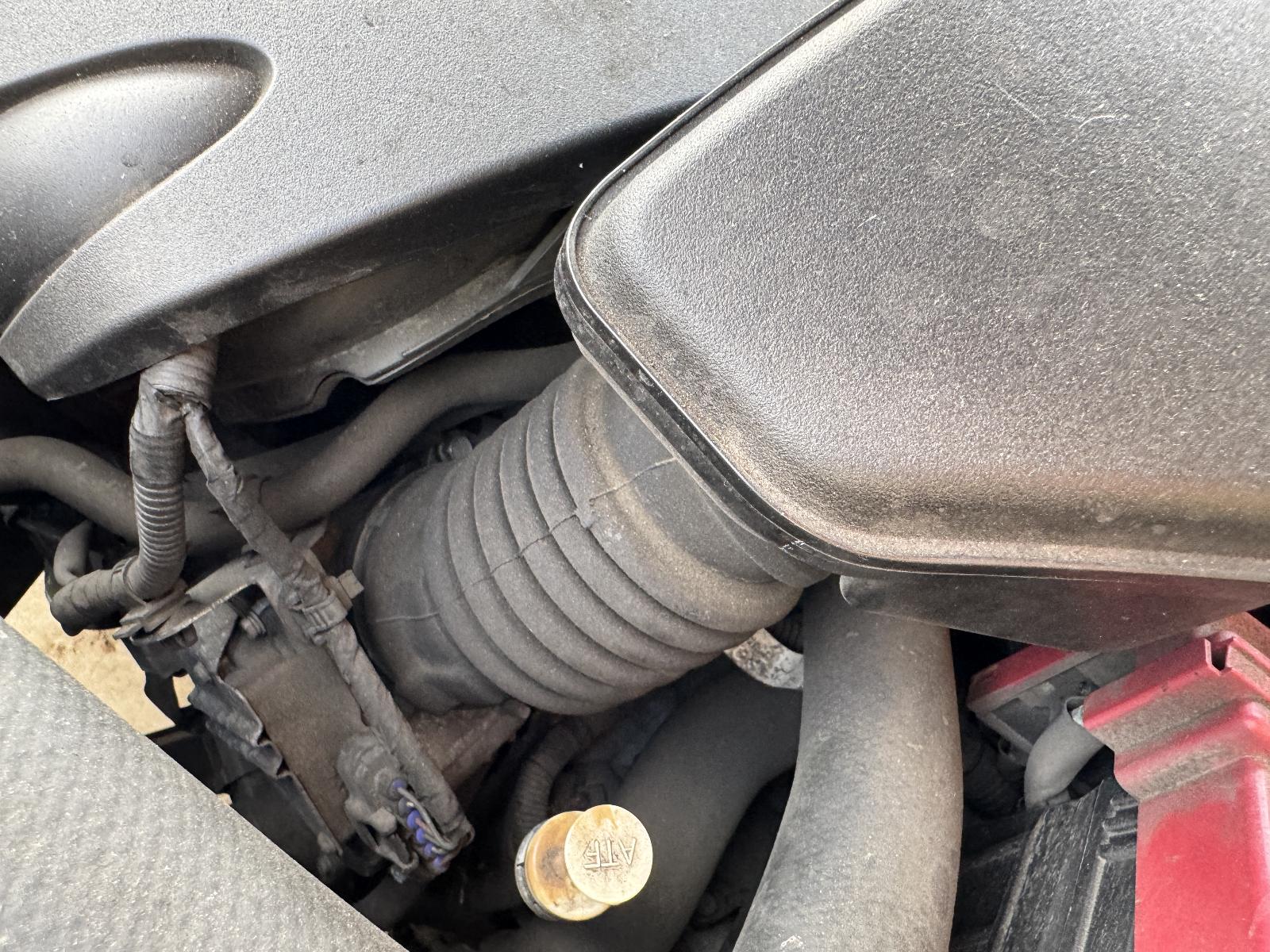 View MITSUBISHI OUTLANDER 2010 5 Door Station Wagon Breaking