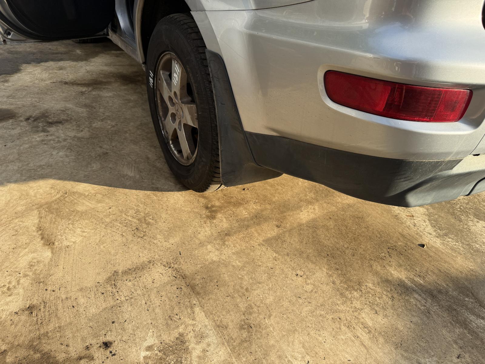View MITSUBISHI OUTLANDER 2010 5 Door Station Wagon Breaking