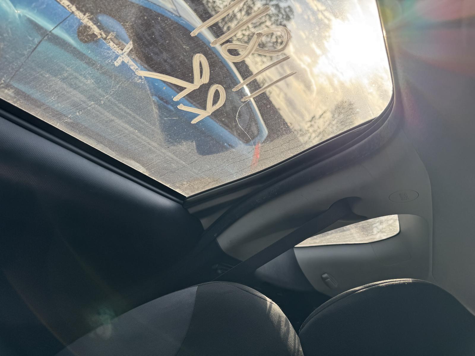 View MITSUBISHI OUTLANDER 2010 5 Door Station Wagon Breaking