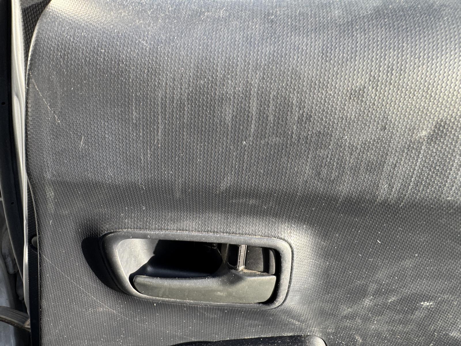 View MITSUBISHI OUTLANDER 2010 5 Door Station Wagon Breaking