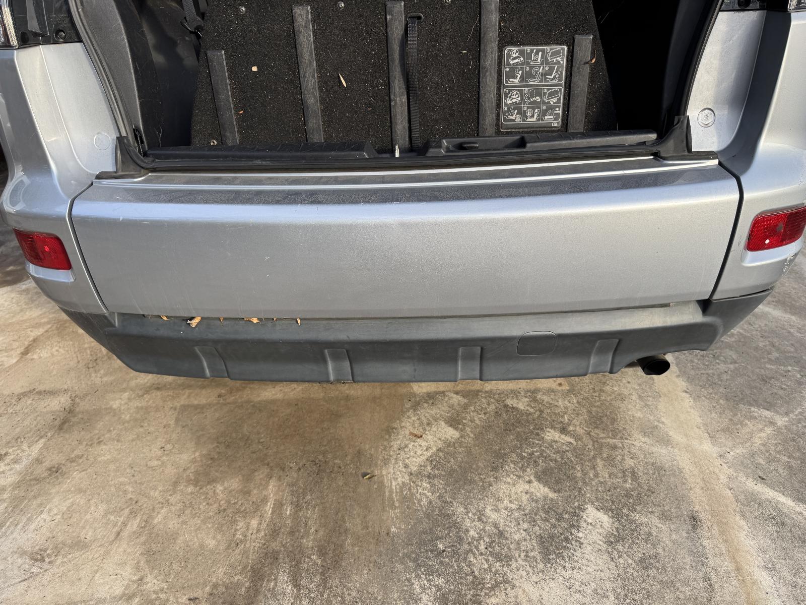 View MITSUBISHI OUTLANDER 2010 5 Door Station Wagon Breaking