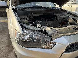View MITSUBISHI OUTLANDER 2010 5 Door Station Wagon Breaking