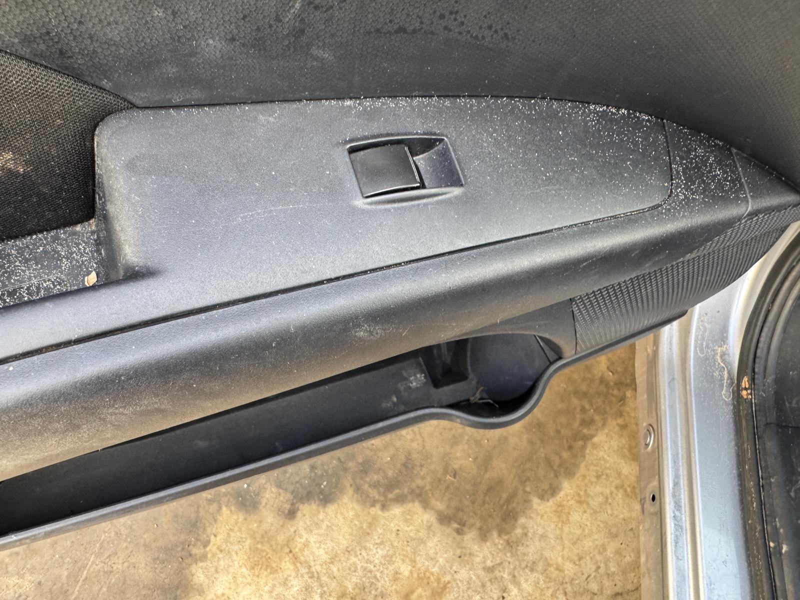 View MITSUBISHI OUTLANDER 2010 5 Door Station Wagon Breaking