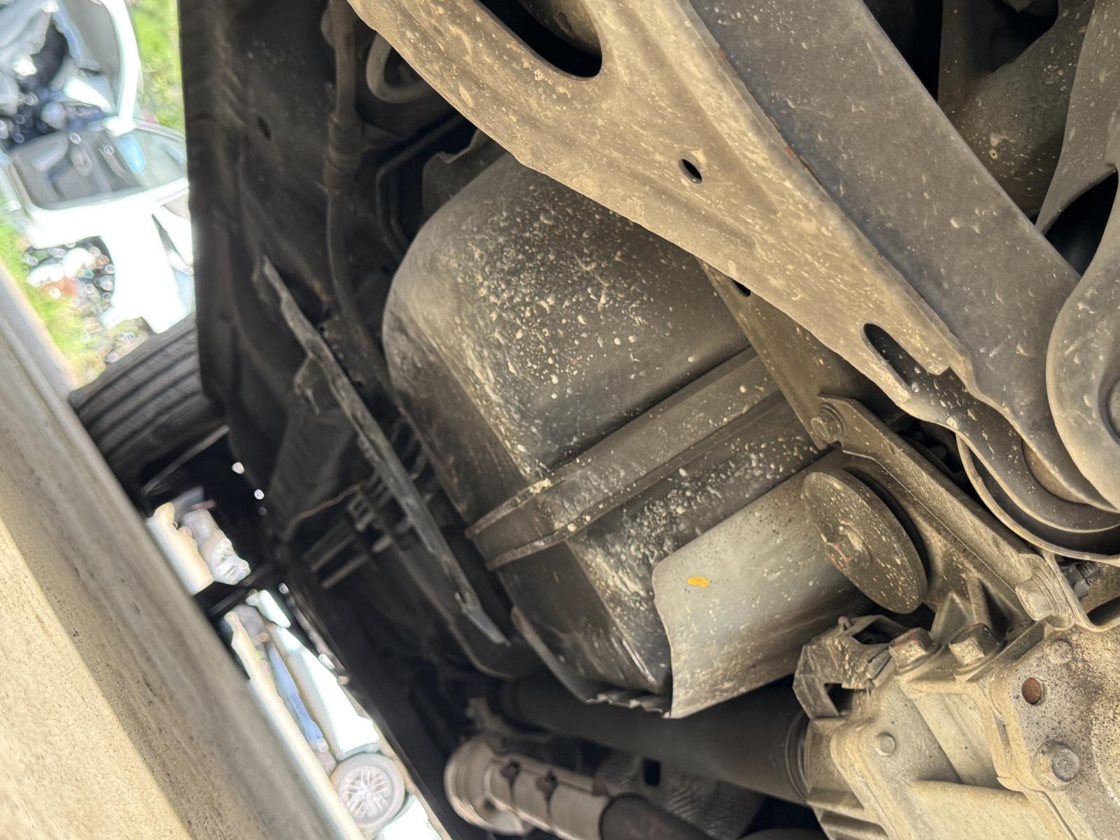 View MITSUBISHI OUTLANDER 2010 5 Door Station Wagon Breaking