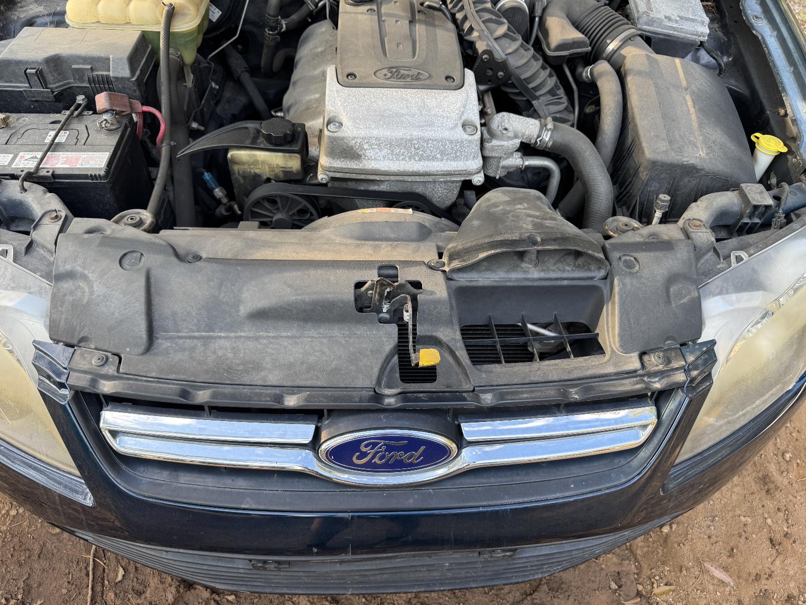 View Auto part Engine FORD FALCON 2012