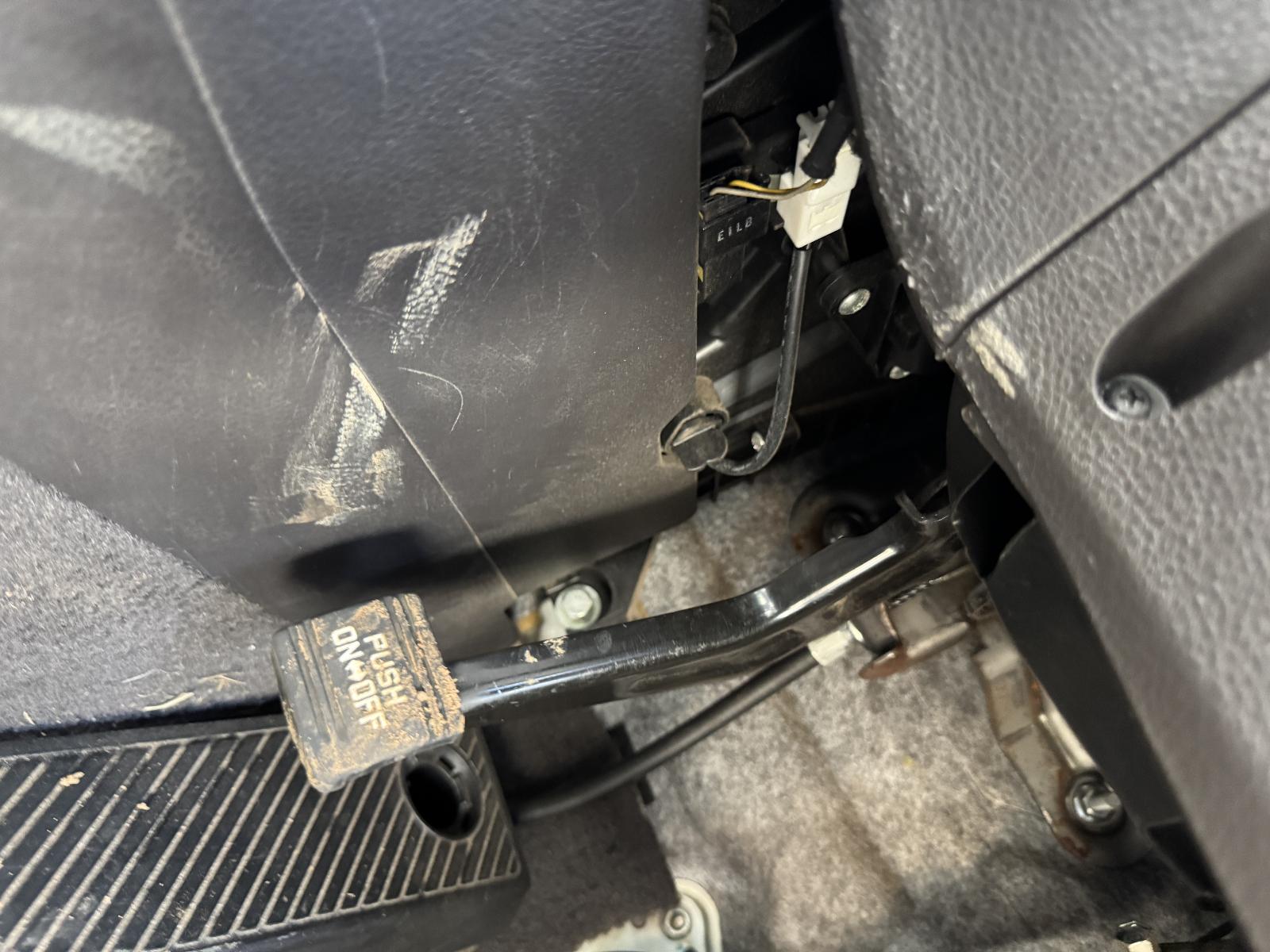 View Auto part Engine HYUNDAI SANTA FE 2009