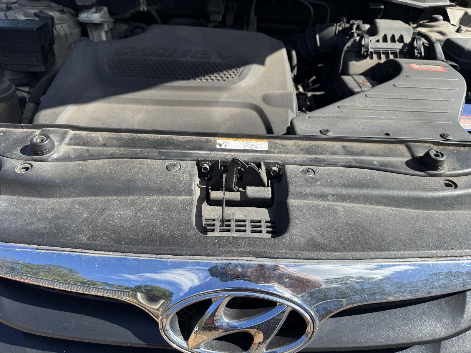 View Auto part Engine HYUNDAI SANTA FE 2009