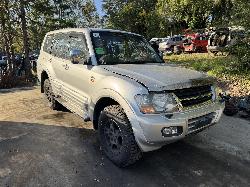 View MITSUBISHI PAJERO 2002 5 Door Station Wagon Breaking