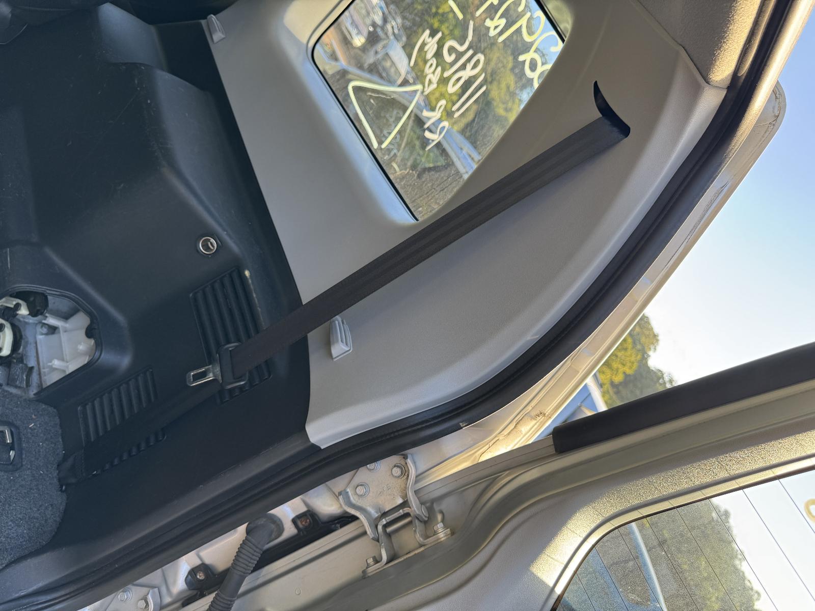 View MITSUBISHI PAJERO 2002 5 Door Station Wagon Breaking