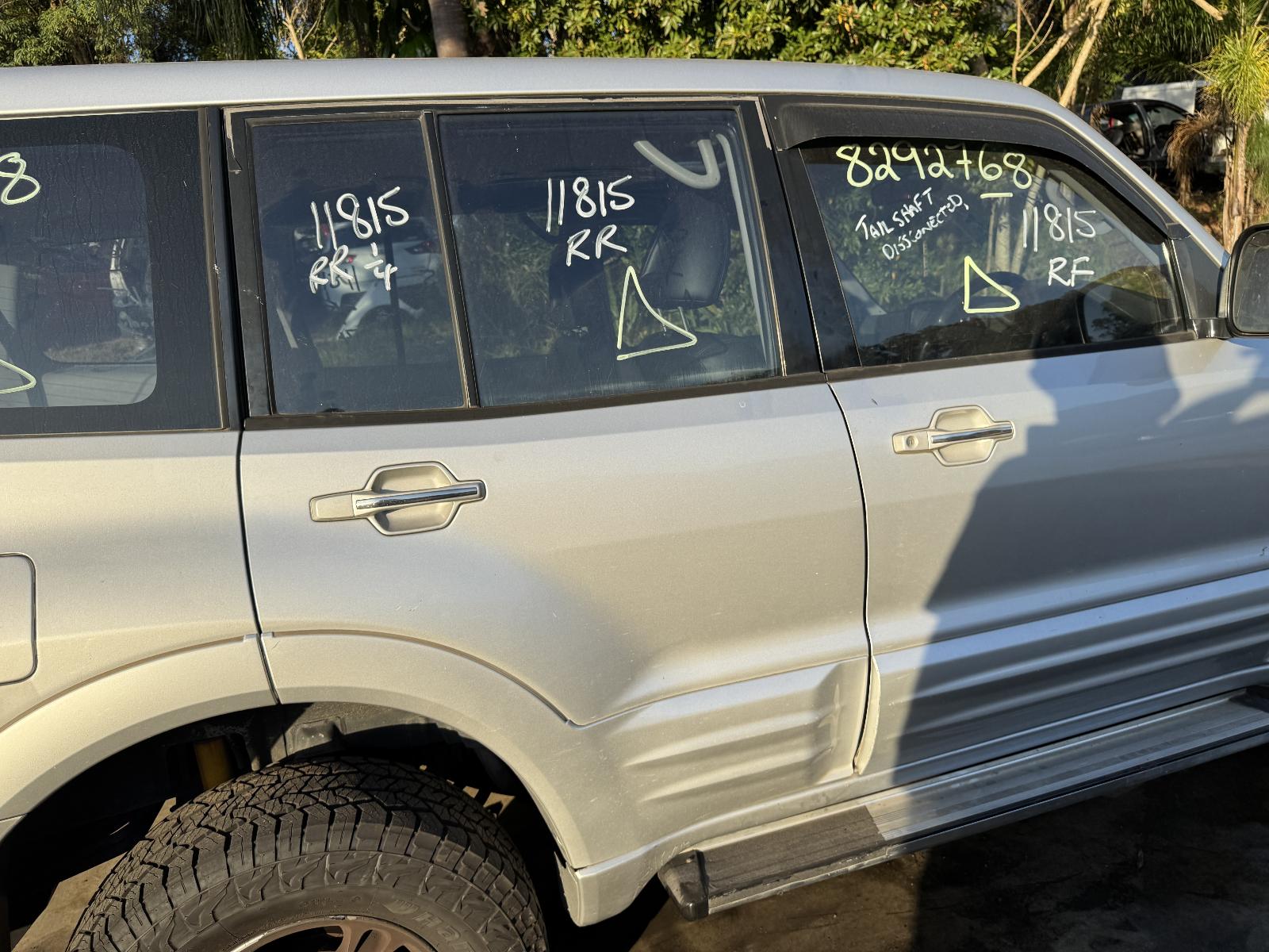 View MITSUBISHI PAJERO 2002 5 Door Station Wagon Breaking