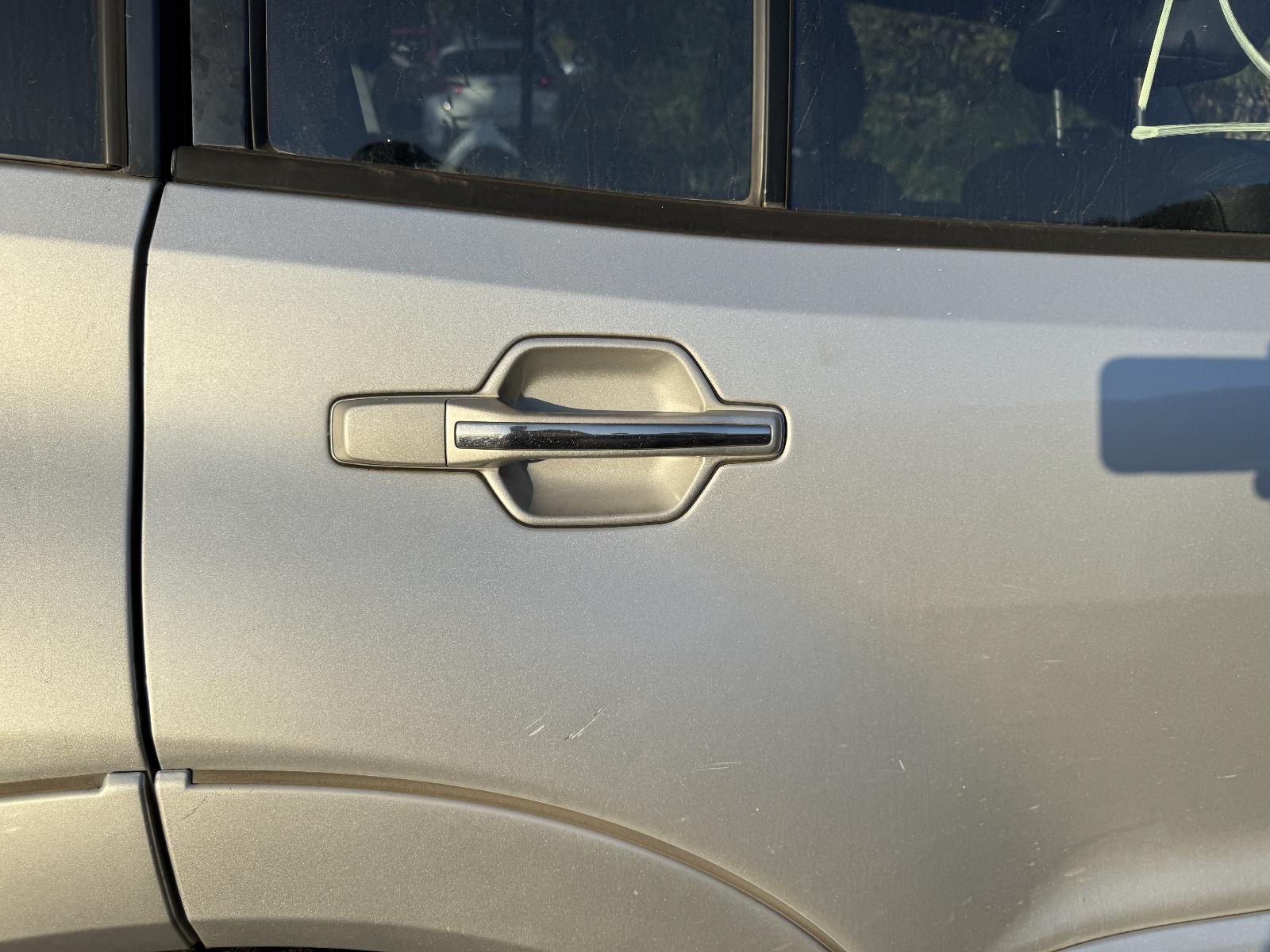 View MITSUBISHI PAJERO 2002 5 Door Station Wagon Breaking