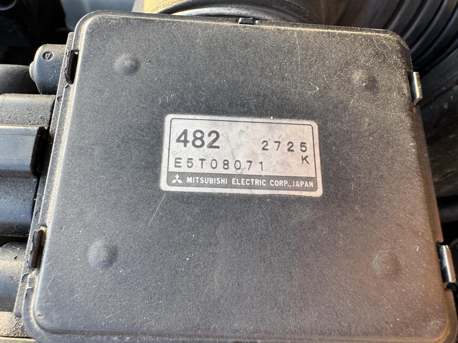 View MITSUBISHI PAJERO 2002 5 Door Station Wagon Breaking