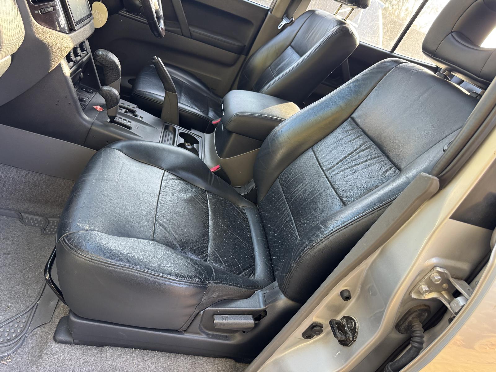 View MITSUBISHI PAJERO 2002 5 Door Station Wagon Breaking