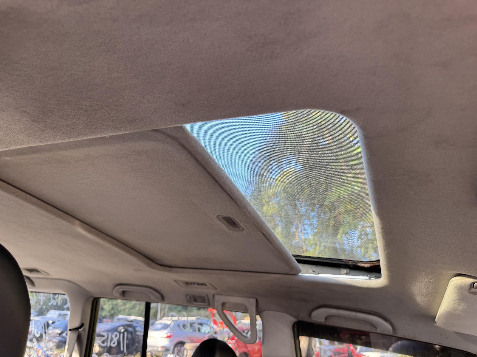 View MITSUBISHI PAJERO 2002 5 Door Station Wagon Breaking