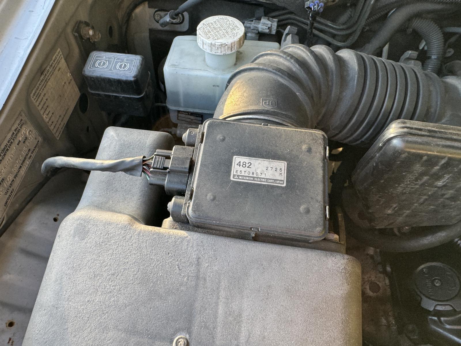 View MITSUBISHI PAJERO 2002 5 Door Station Wagon Breaking