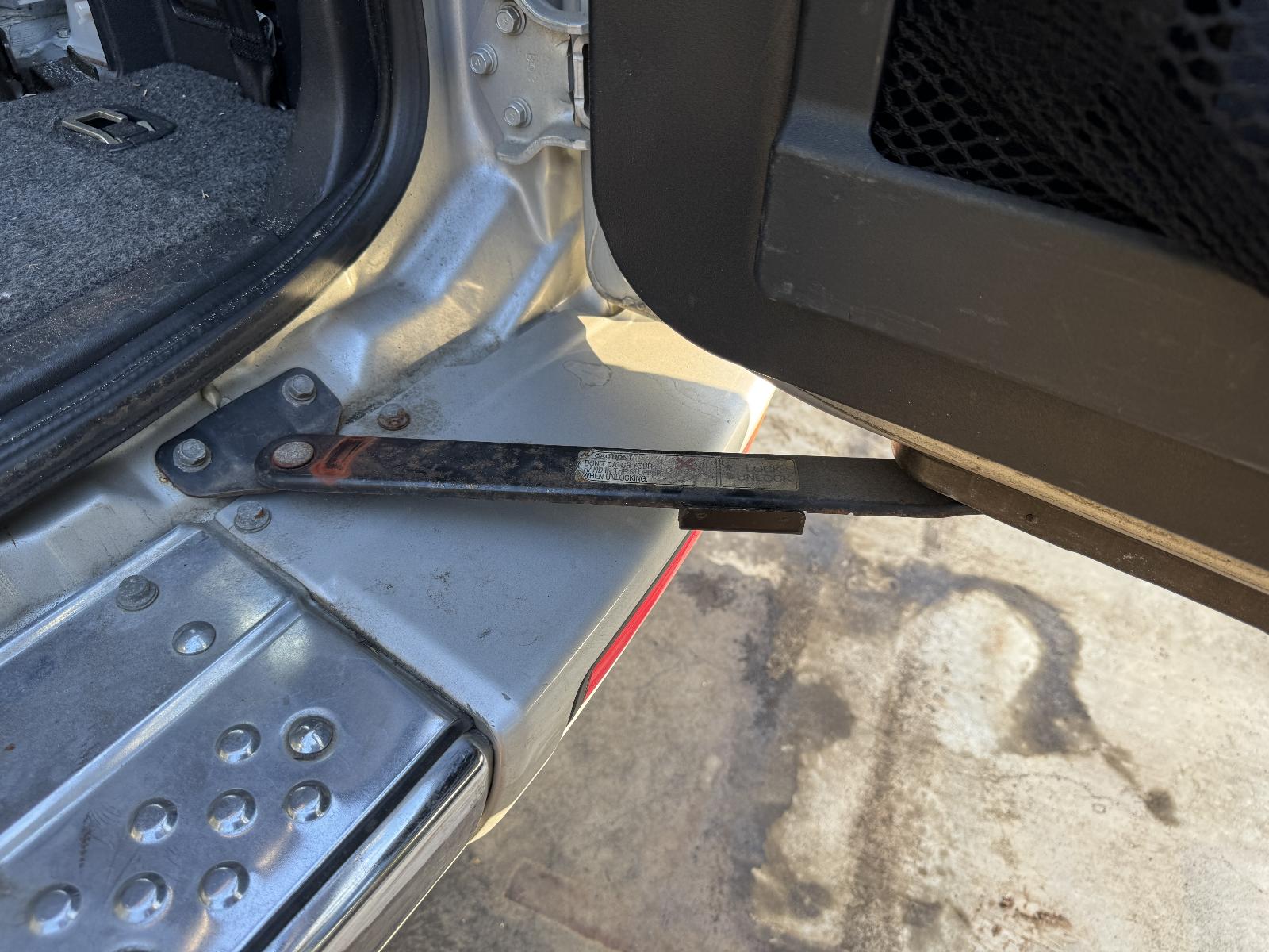 View MITSUBISHI PAJERO 2002 5 Door Station Wagon Breaking