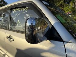 View MITSUBISHI PAJERO 2002 5 Door Station Wagon Breaking