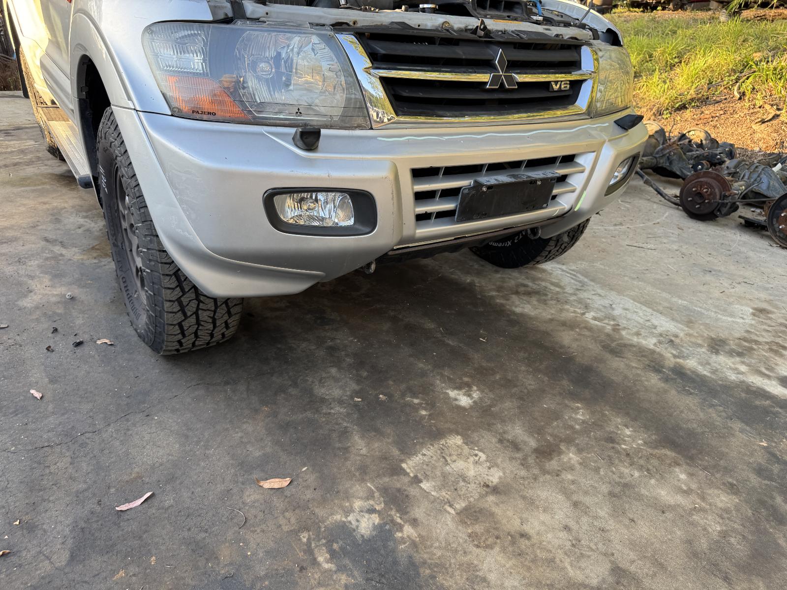 View MITSUBISHI PAJERO 2002 5 Door Station Wagon Breaking