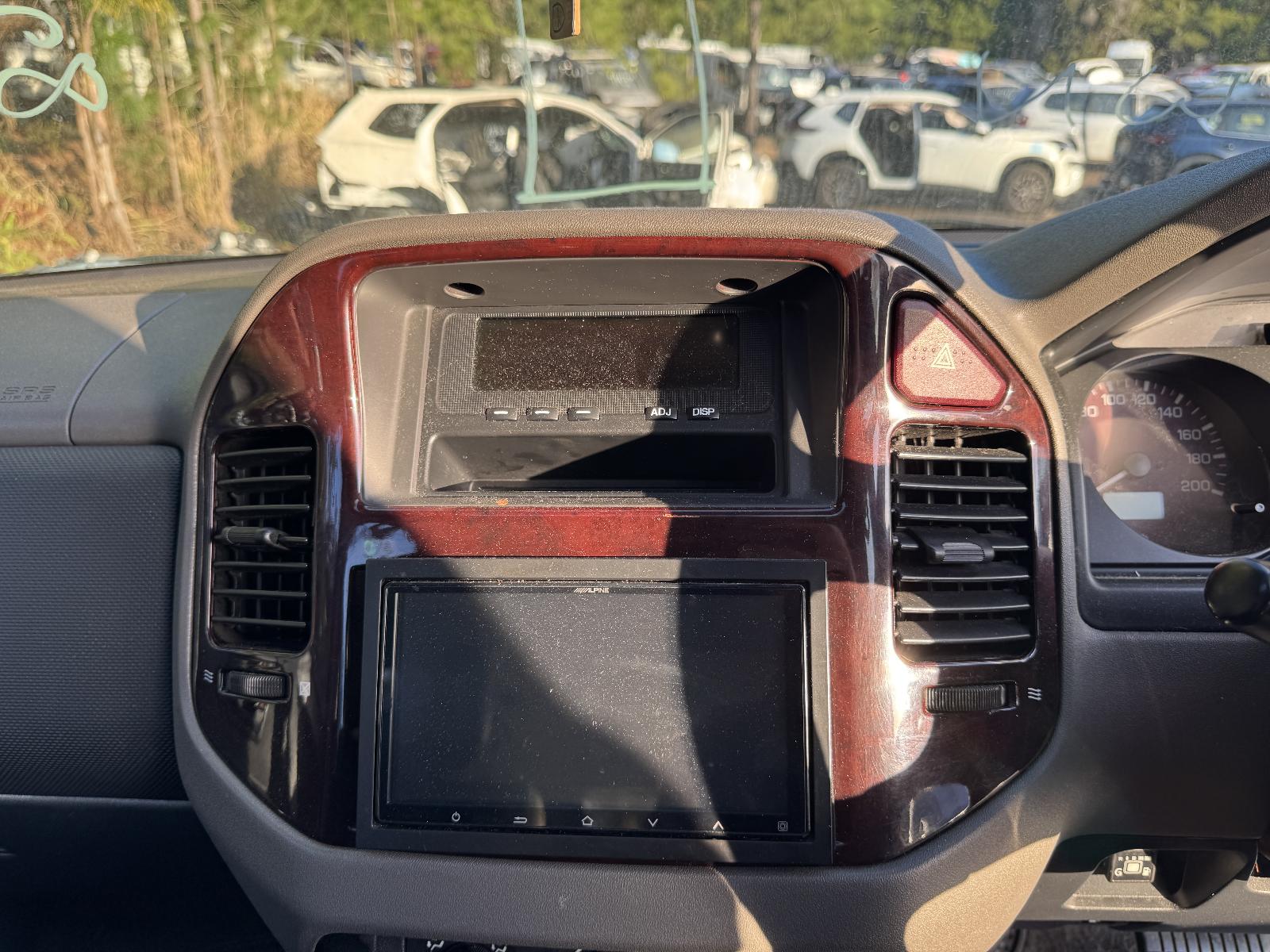 View MITSUBISHI PAJERO 2002 5 Door Station Wagon Breaking