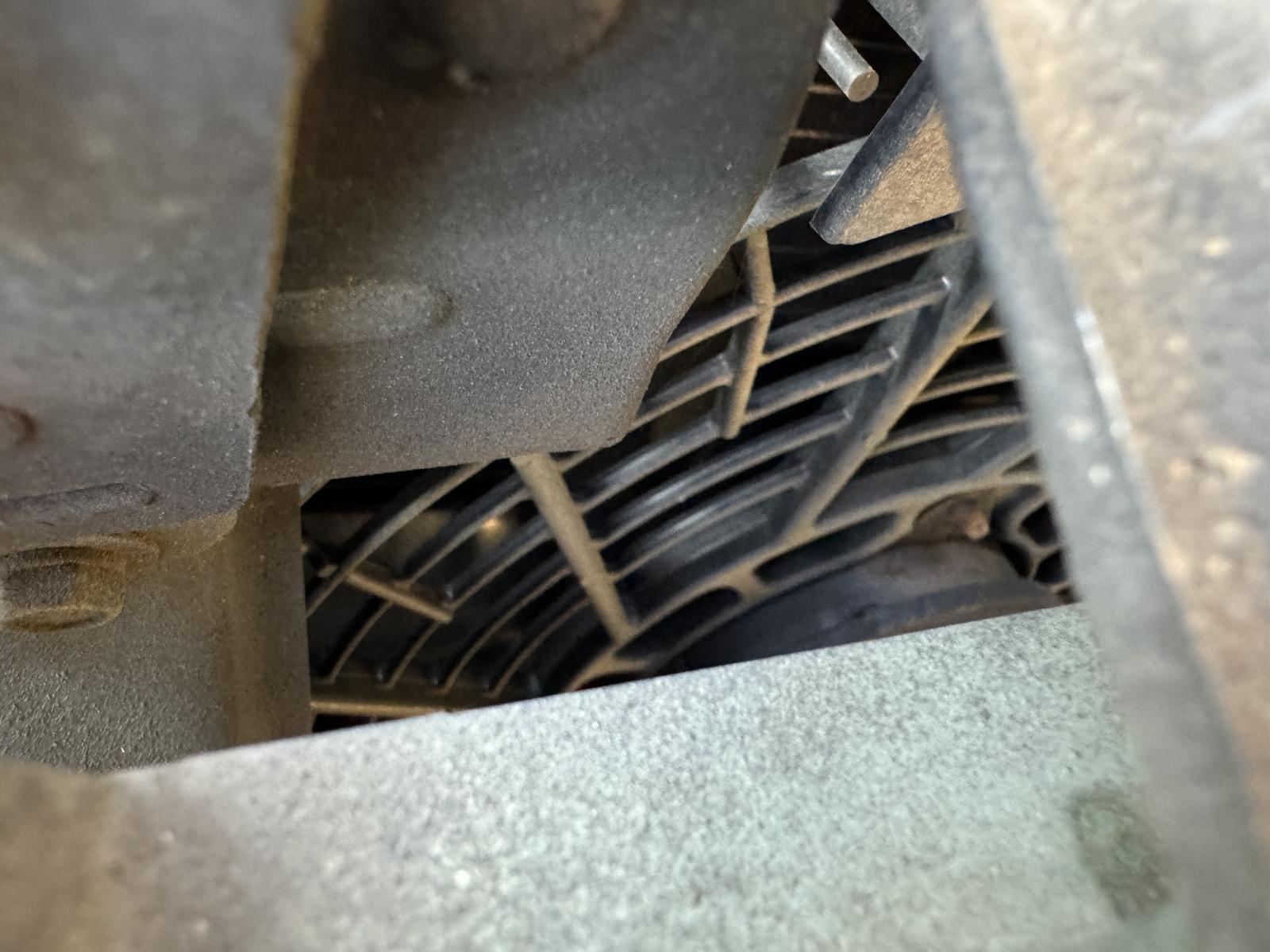View MITSUBISHI PAJERO 2002 5 Door Station Wagon Breaking