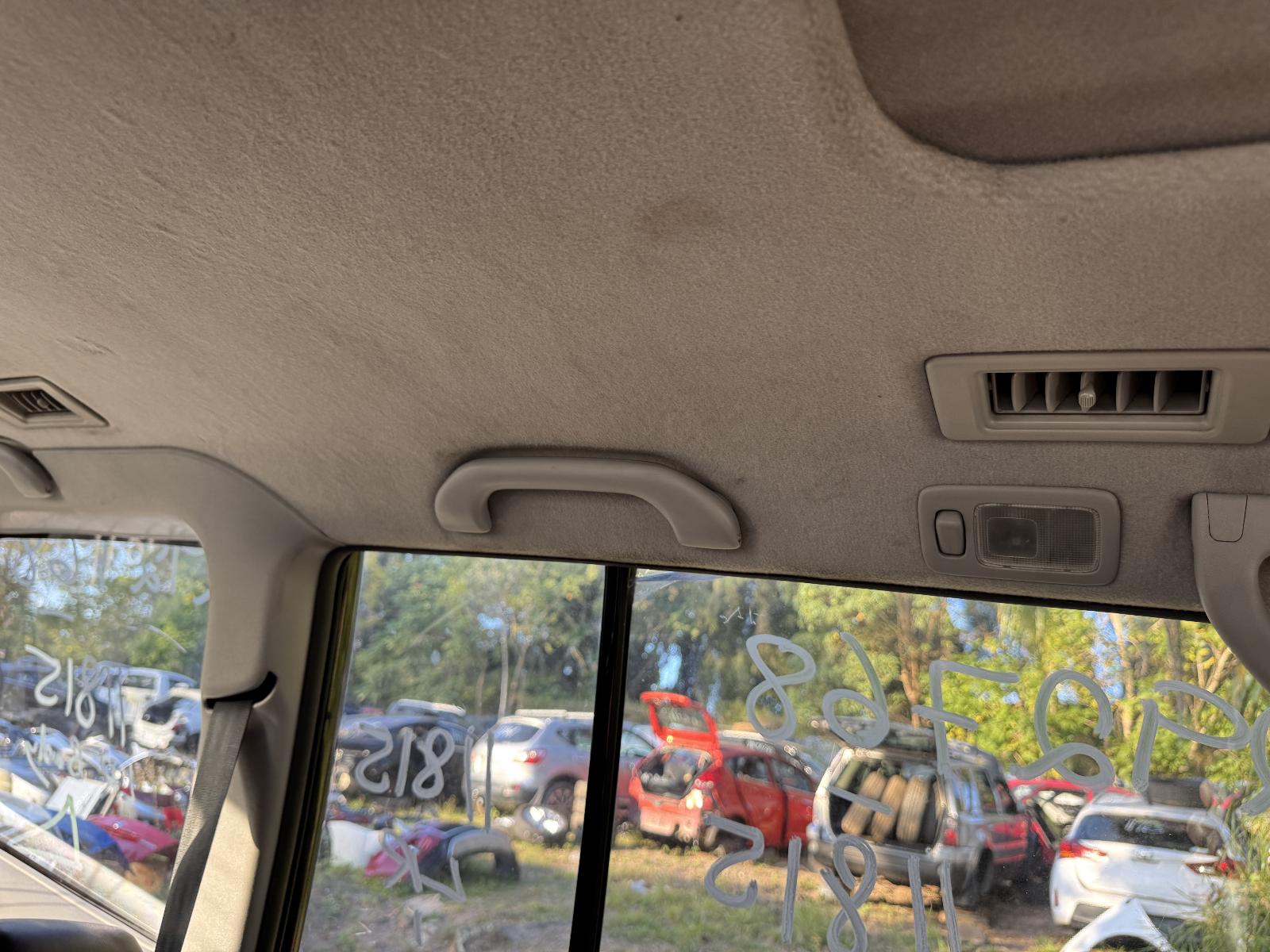 View MITSUBISHI PAJERO 2002 5 Door Station Wagon Breaking