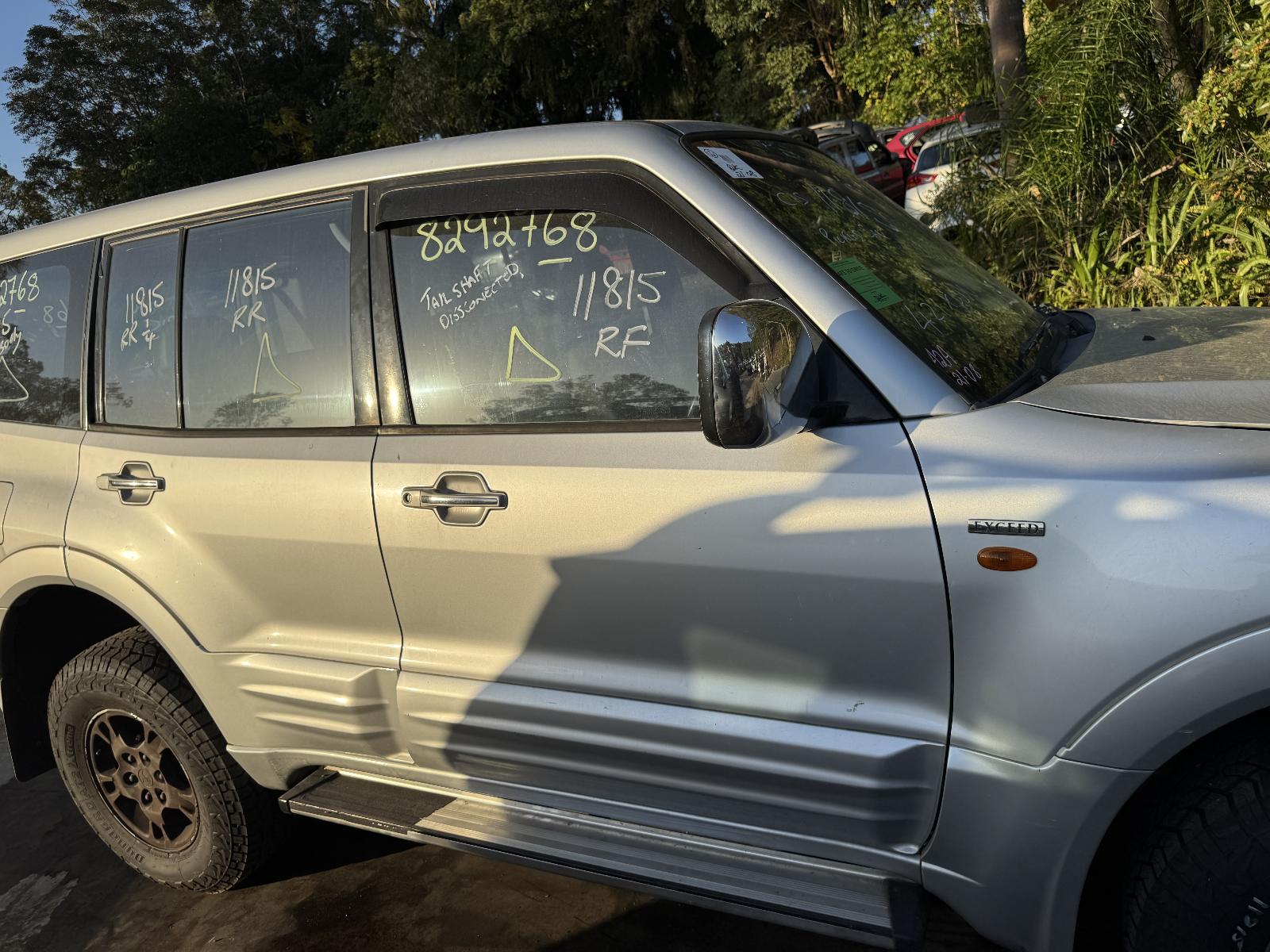 View MITSUBISHI PAJERO 2002 5 Door Station Wagon Breaking